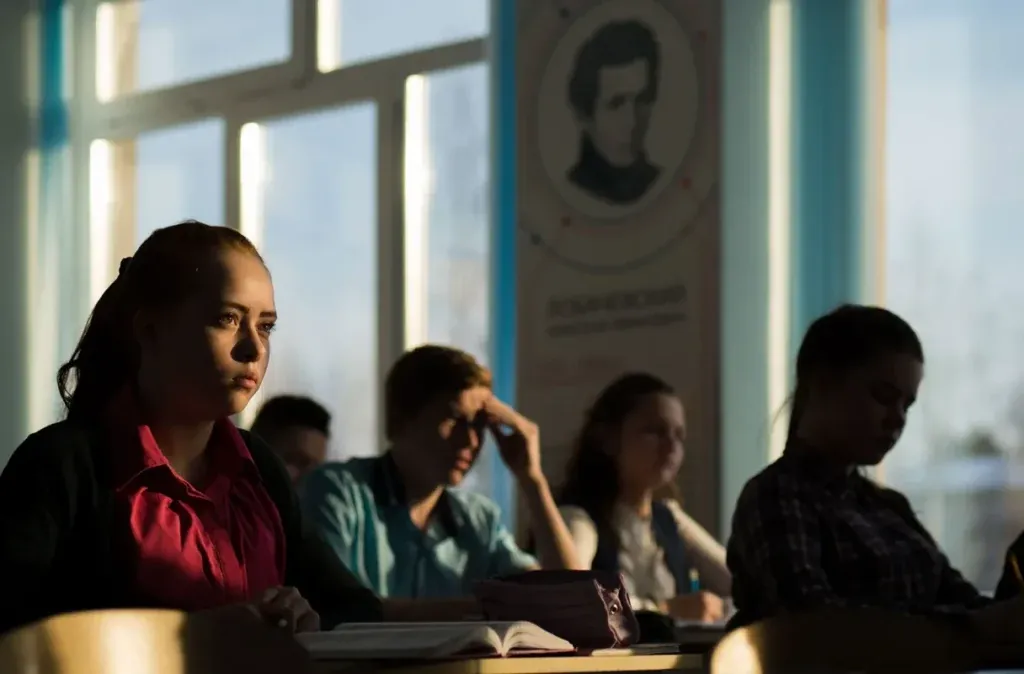 Студенты в аудитории. Фото Руслана Шамукова / ТАСС